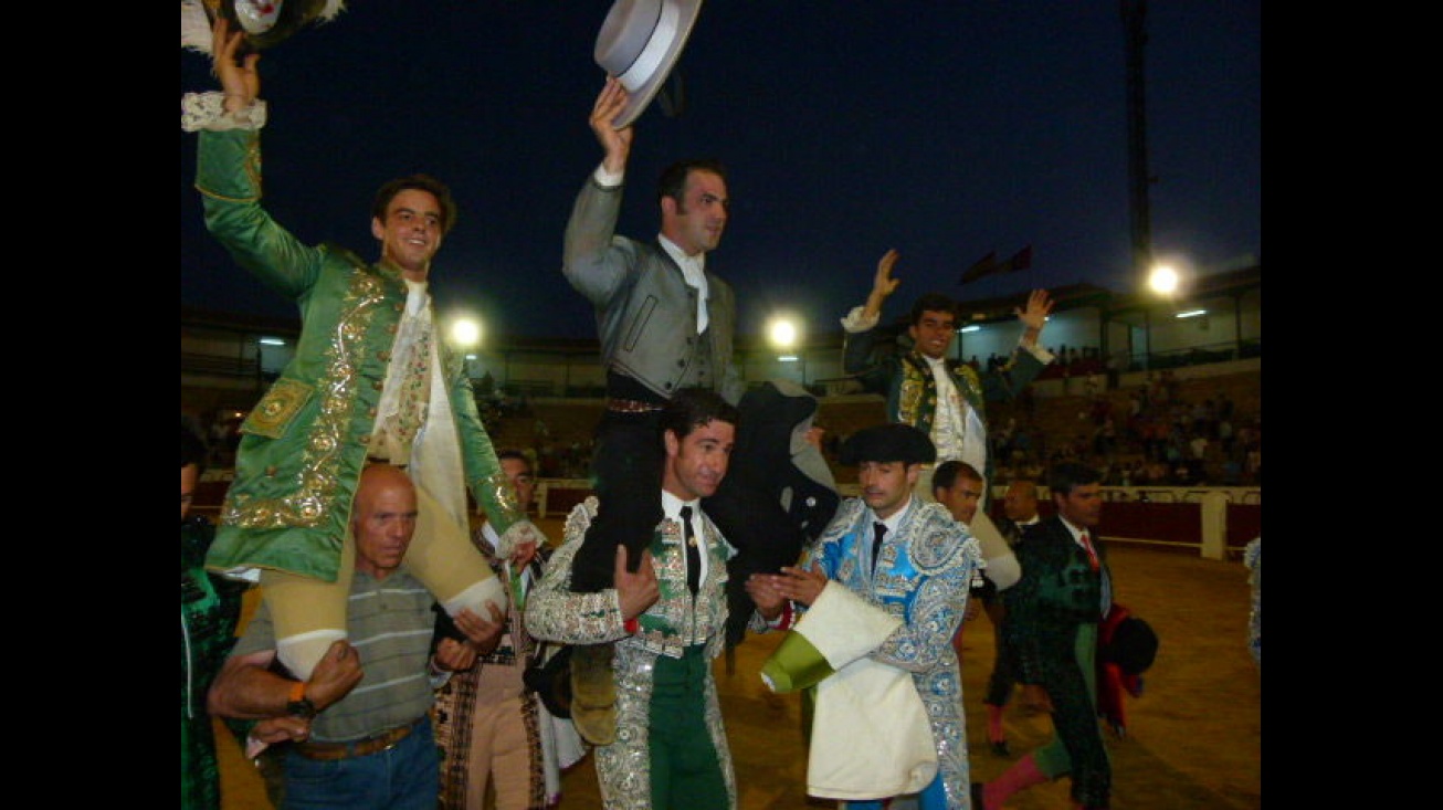 Palha, Montes y Moura, salen a hombros en Manzanares