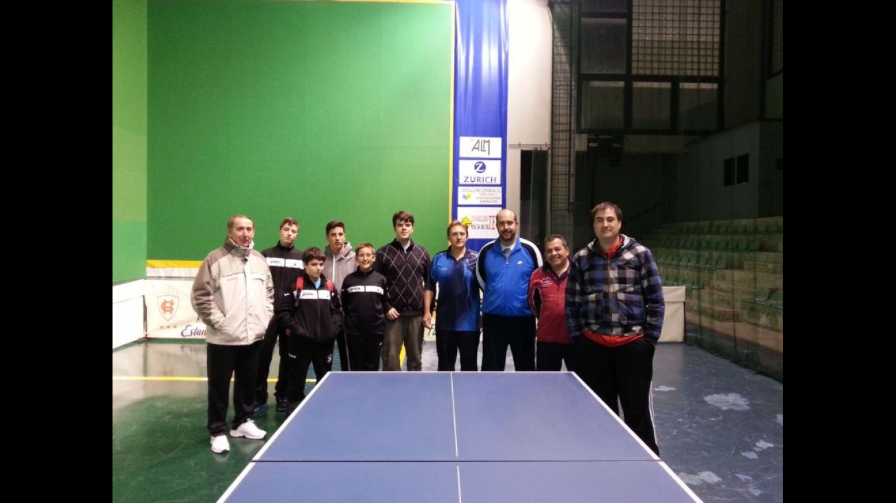 Equipo del Club de Tenis de Mesa de Manzanares