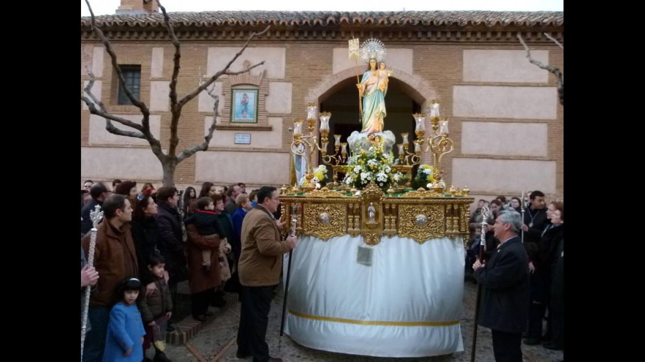 Entrada de la Virgen de la Paz tras la procesión