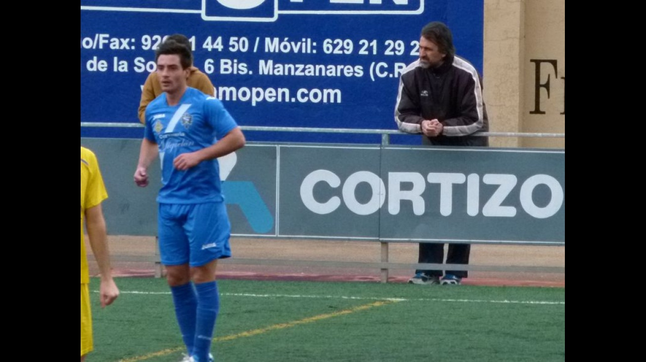 Espinosa deja el Manzanares CF por motivos laborales