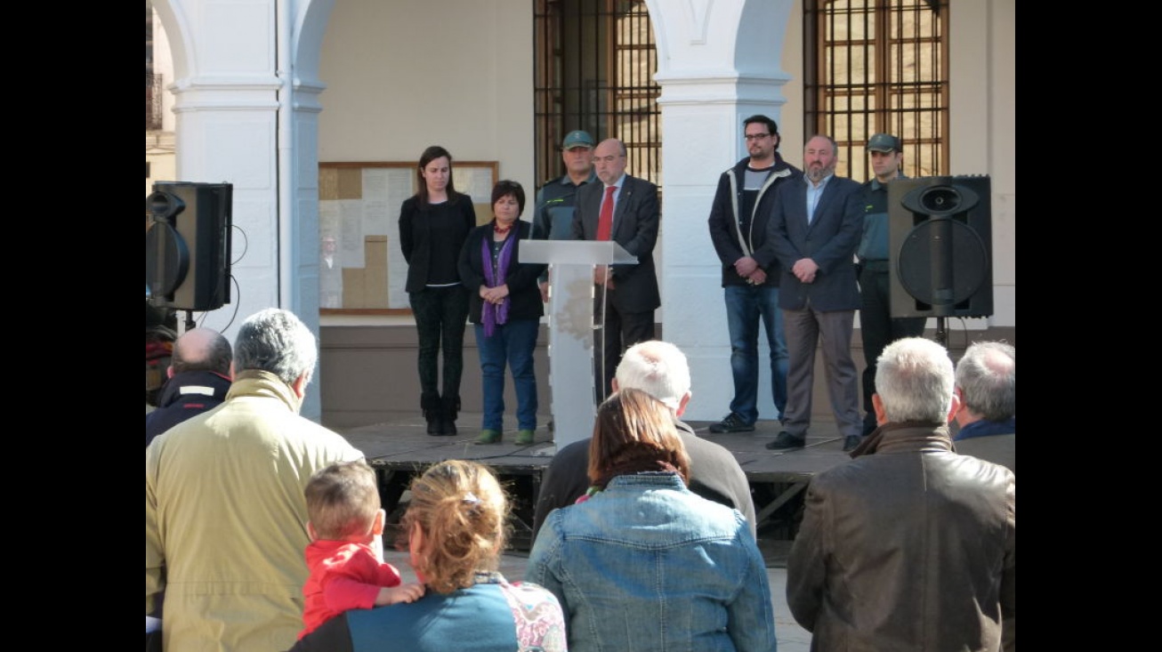 Minuto de silencio durante la concentración del 11 de marzo de 2014