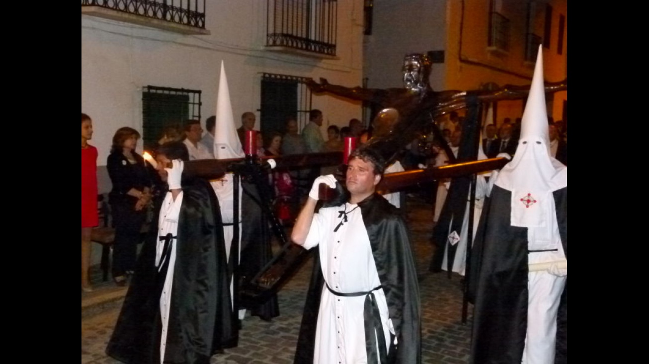 Cristo de Herrera portado por presos de este centro penitenciario