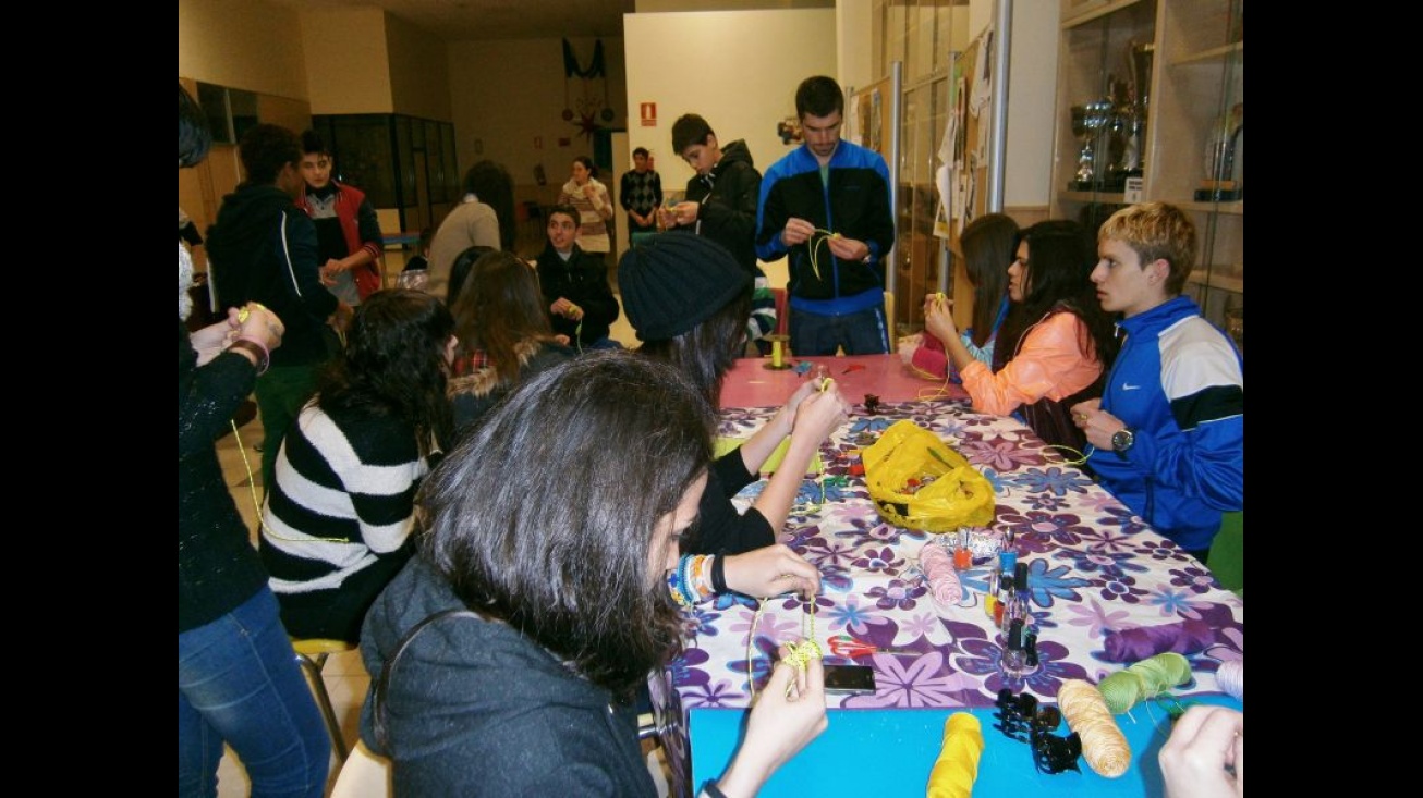 Taller de dinamización de las salas de ocio de la Casa de la Juventud en el proyecto Empu-G