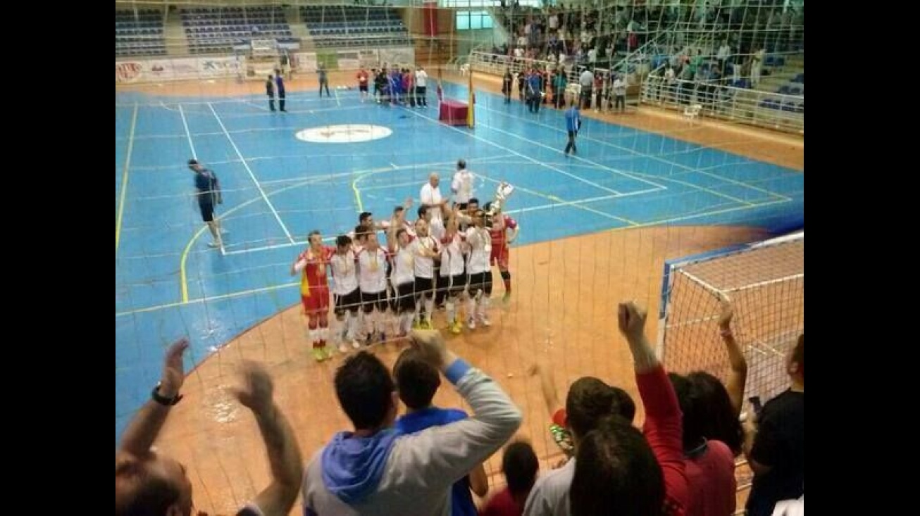 El Manzanares FS volvió a conquistar el pabellón de Valdepeñas ante su máximo rival deportivo