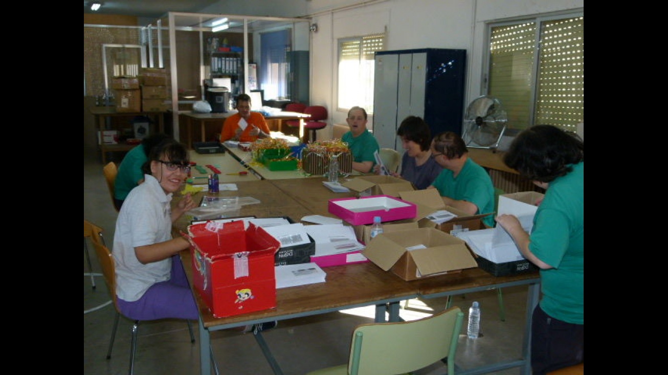 Uno de los talleres del Centro Ocupacional de Manzanares