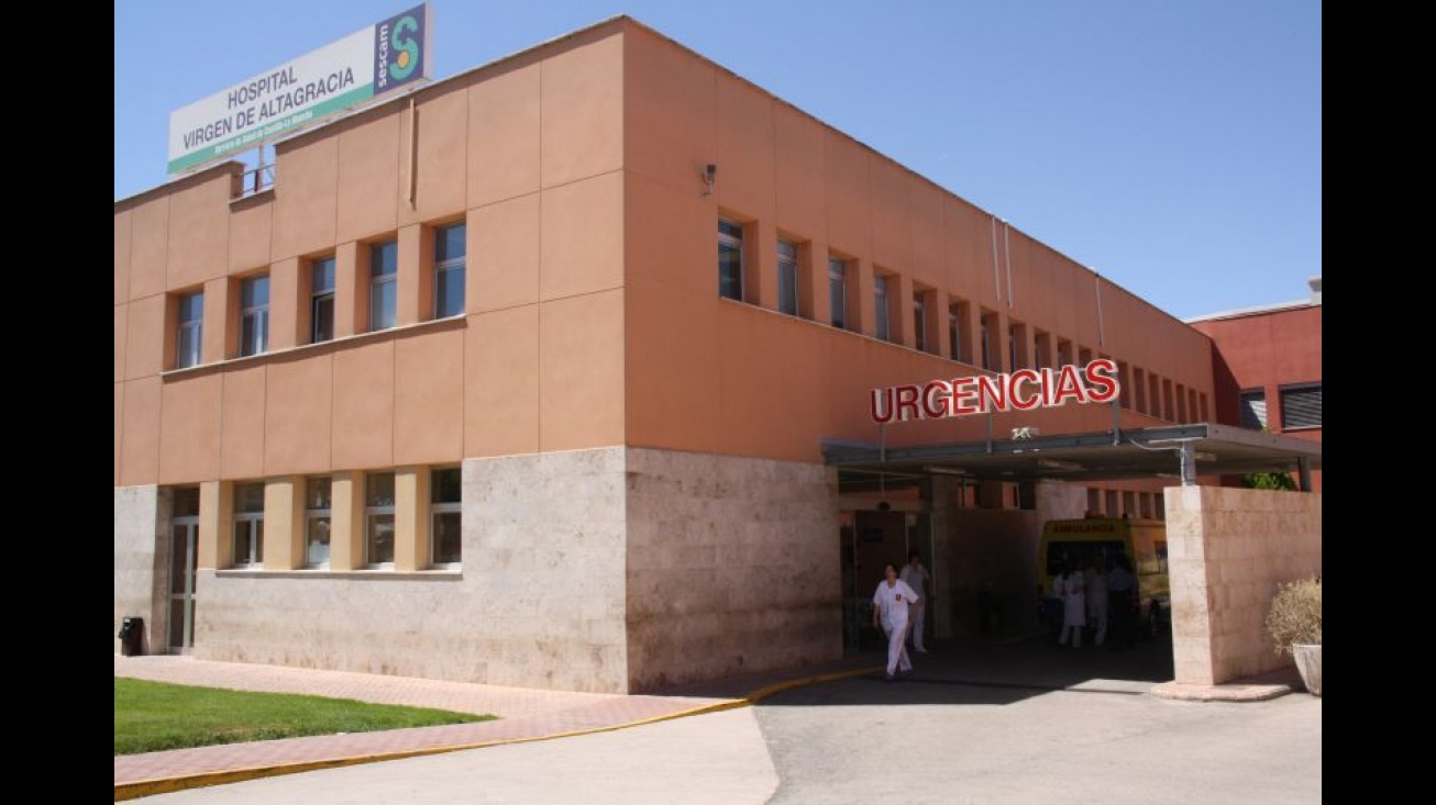 Entrada de Urgencias del hospital de Manzanares