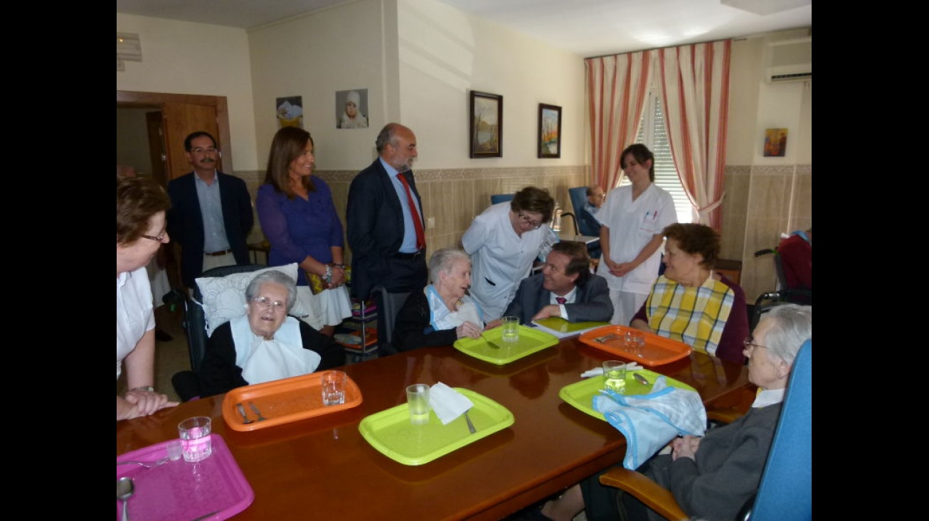 Visita a la Residencia "La Milagrosa"