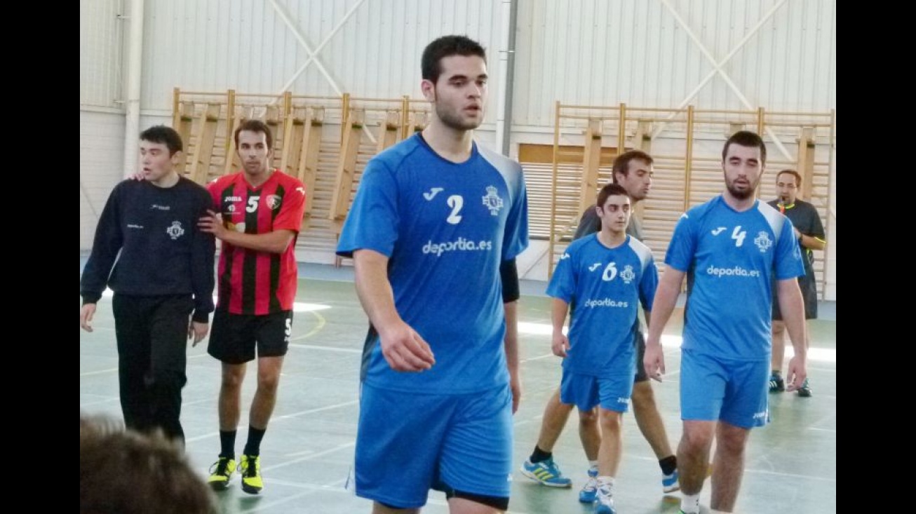 Rubén Marchán durante un partido con el BM Manzanares