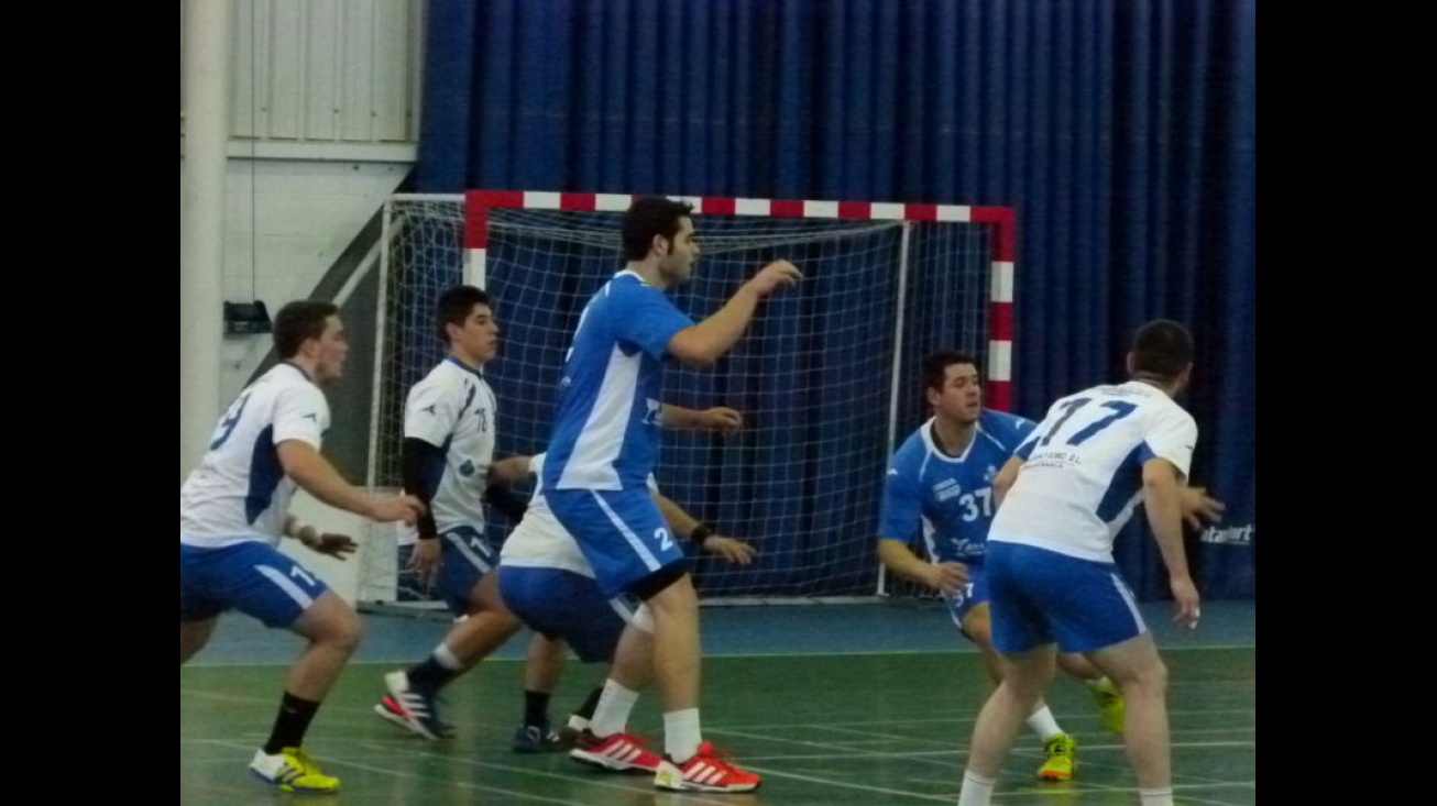 Rubén Marcán en un partido con el BM Manzanares