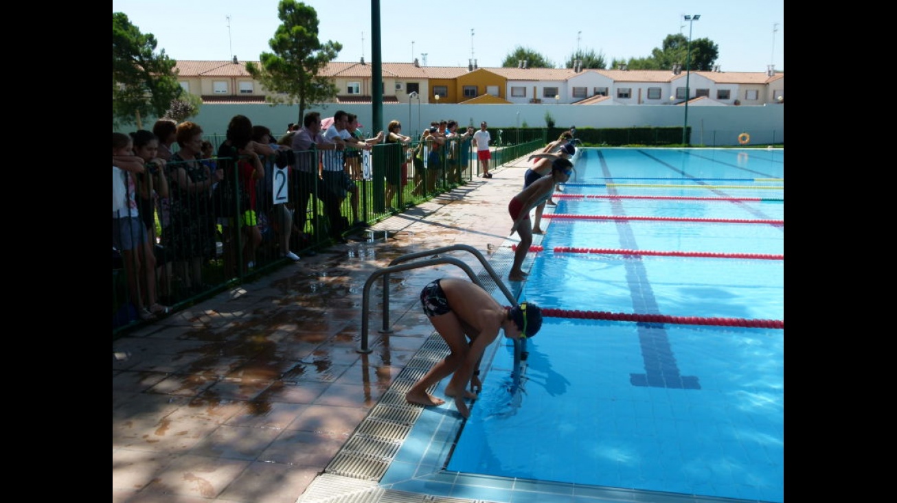 Inicio de una de las pruebas de natación