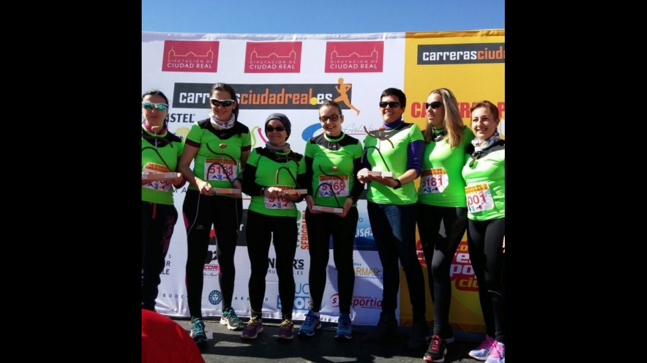 Las "Runners Manzanares", en el podio de Valdepeñas