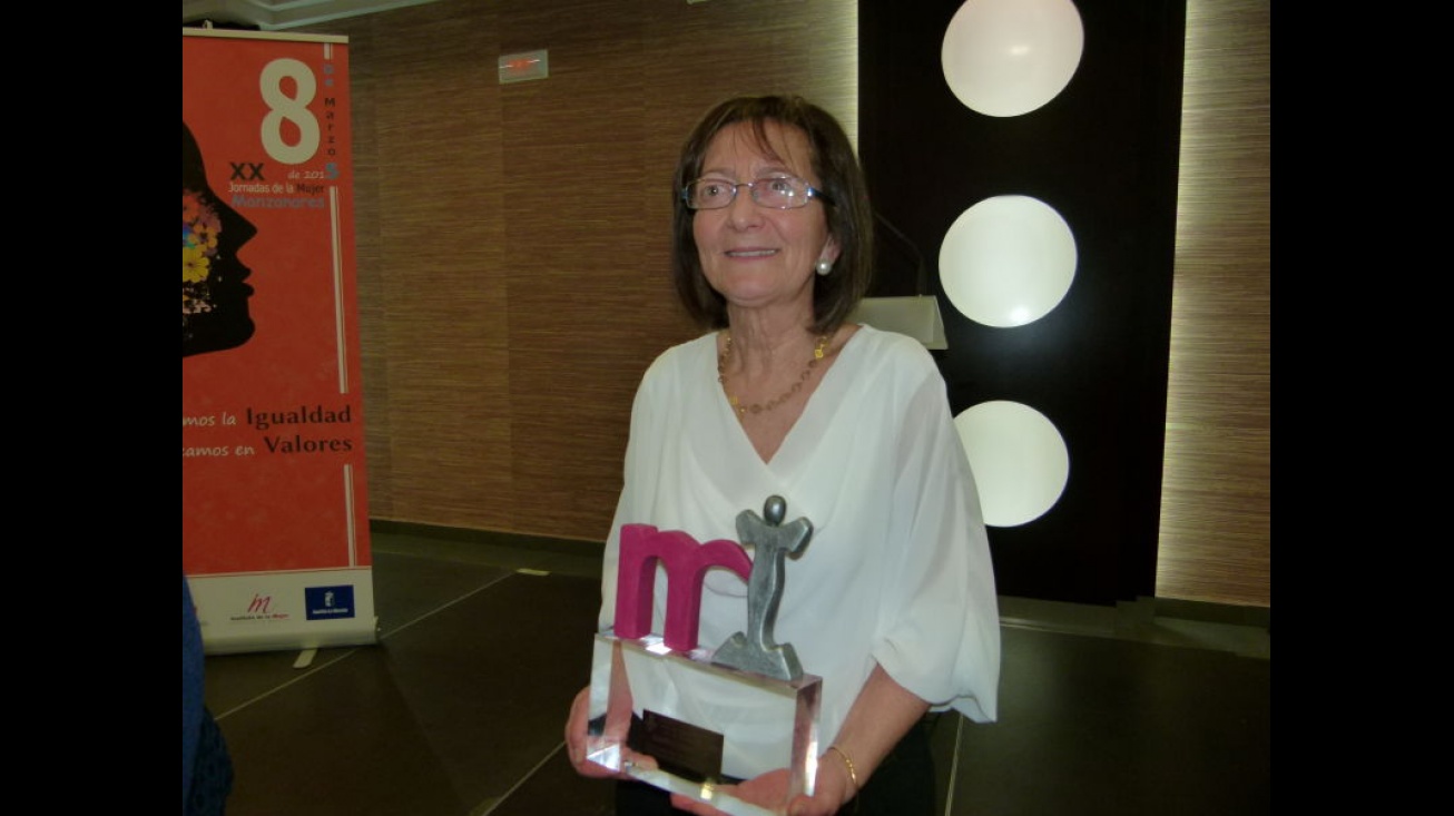 Manoli Carrión, Premio Mujer 2015 a la promoción de la igualdad