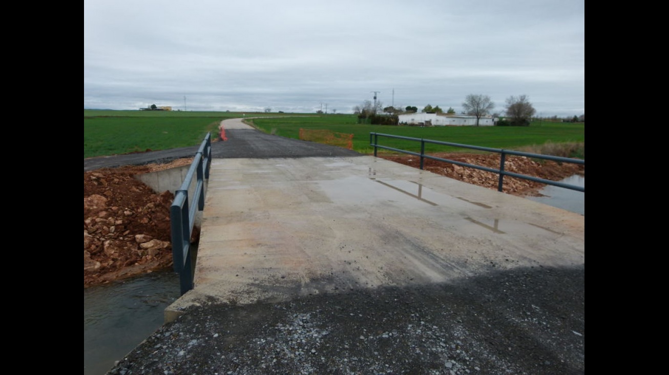 Aspecto del nuevo puente del Camino de Daimiel