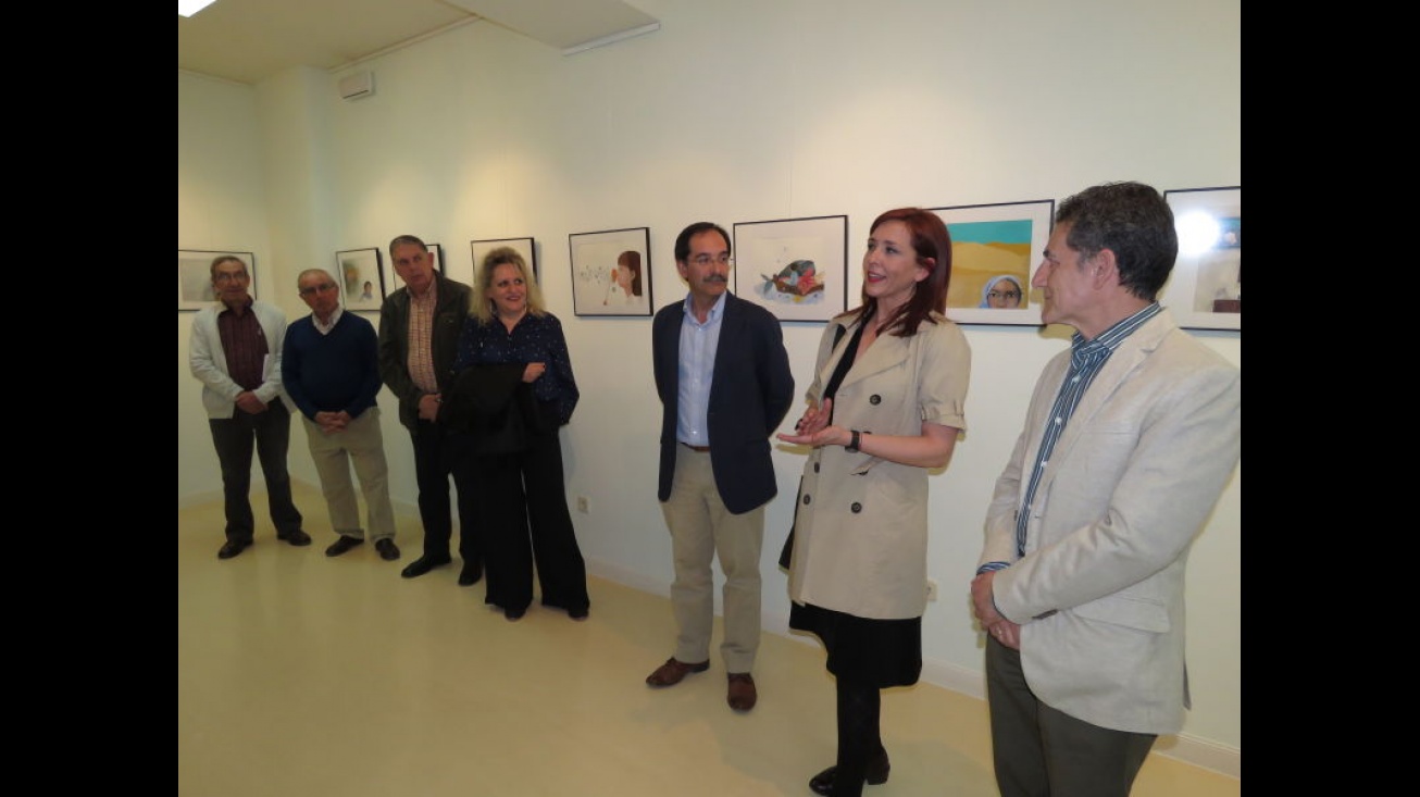 Pilar Criado, en la apertura de la exposición de sus ilustraciones