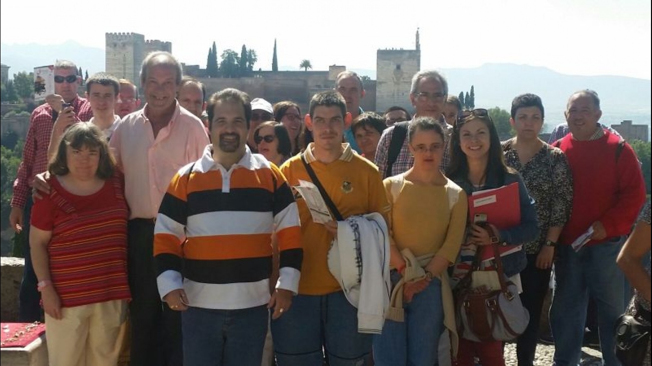 Participantes en la excursión, en el mirador de San Nicolás