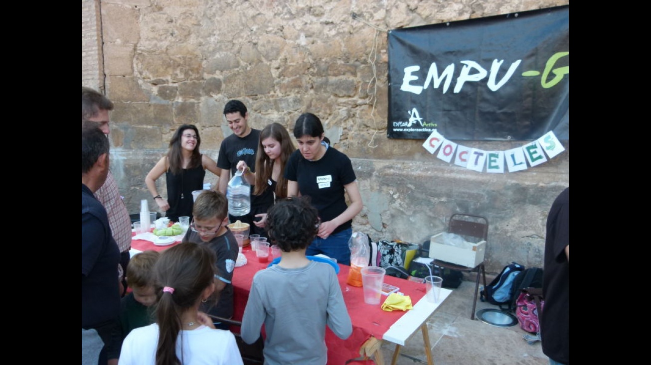 El intercambio incluye este domingo actividades y talleres en la plaza de la Constitución