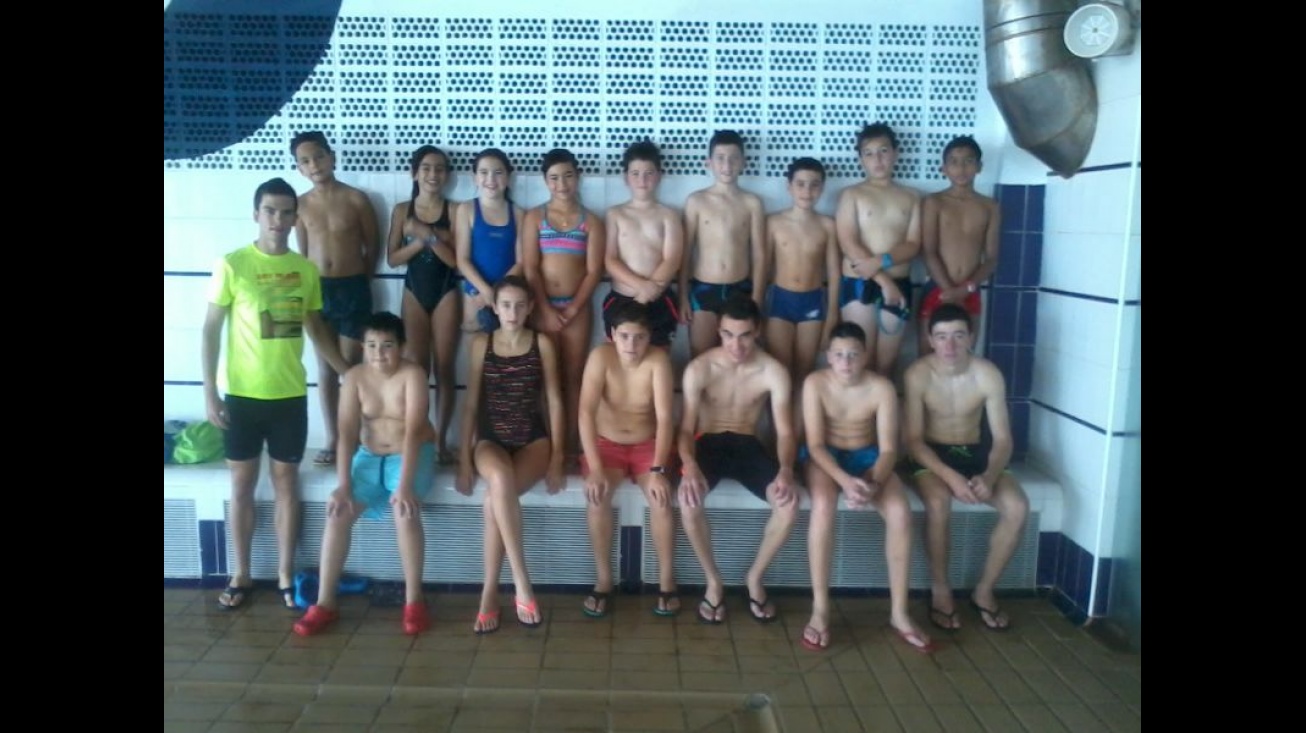 Alumnado del curso 15/16 de la Escuela de Triatlón