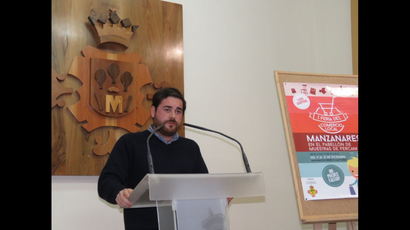 Pablo Camacho en la presentación de la Feria del Comercio Local