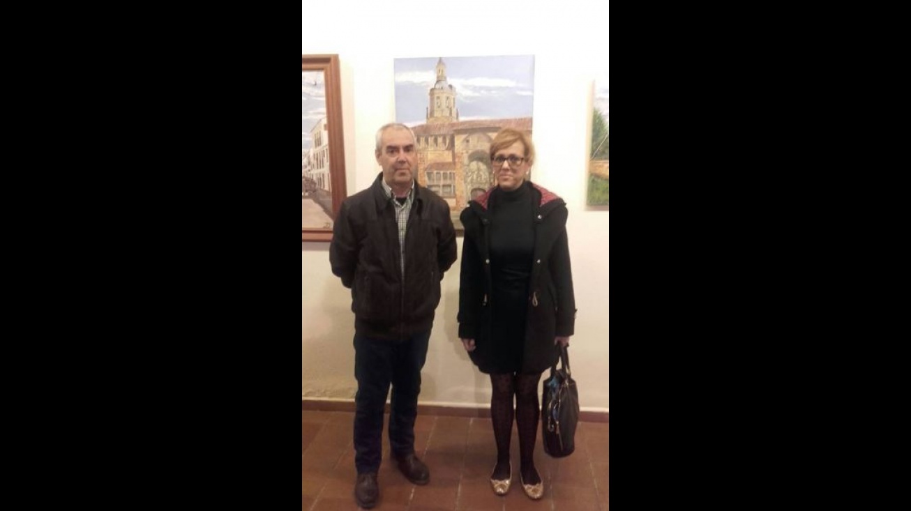 Jose Maldonado, autor de las obras y Silvia Cebrián, concejal de cultura