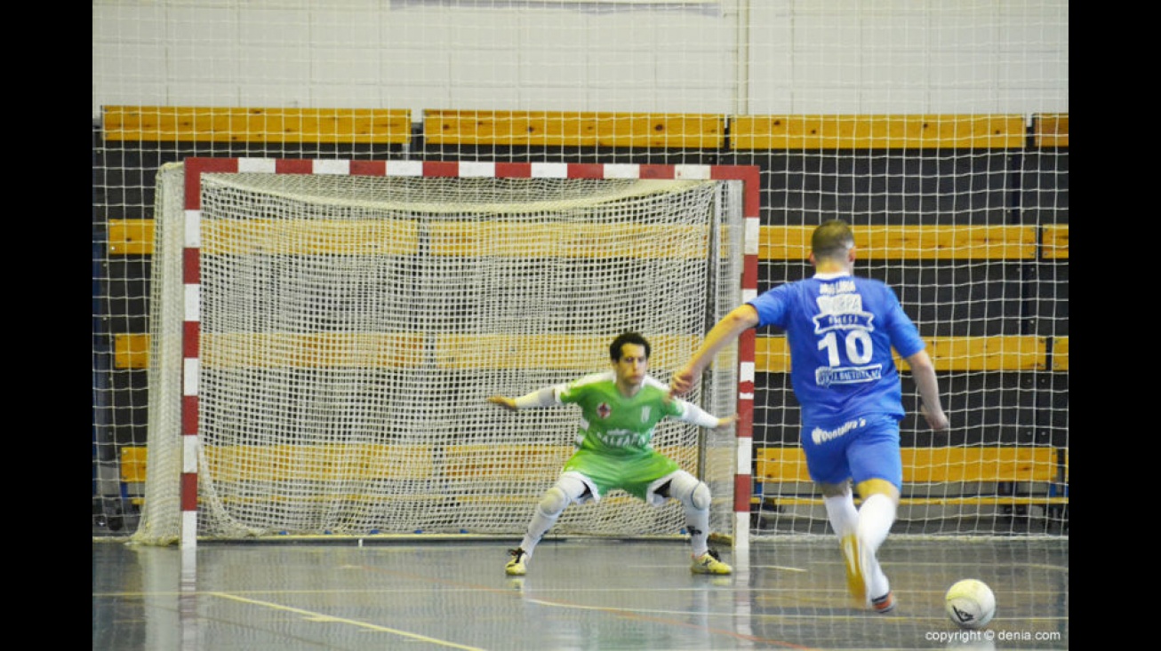 Gol de Javi Liria en Denia. Foto: denia.com