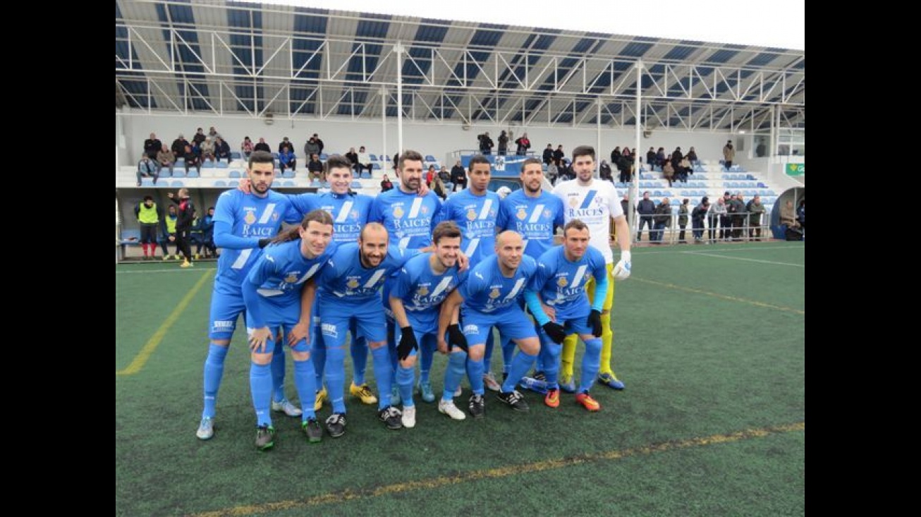 Formación titular del Manzanares ante el Almansa. Foto: JJDP