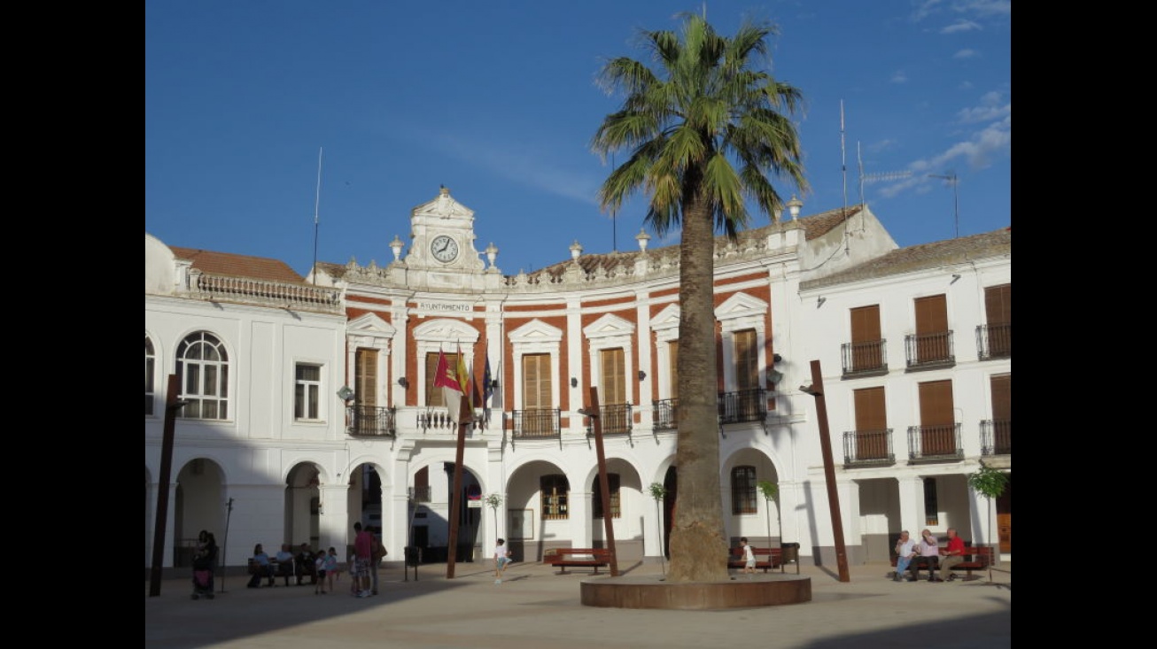 Plaza de la Constitución, ayuntamiento de Manzanaares