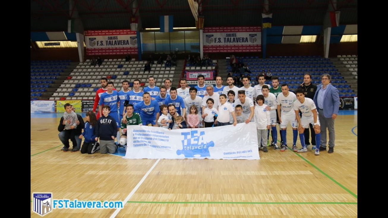 Manzanares y Talavera mostraron su apoyo a las personas con trastorno del espectro autista (TEA). Foto: fstalavera.com