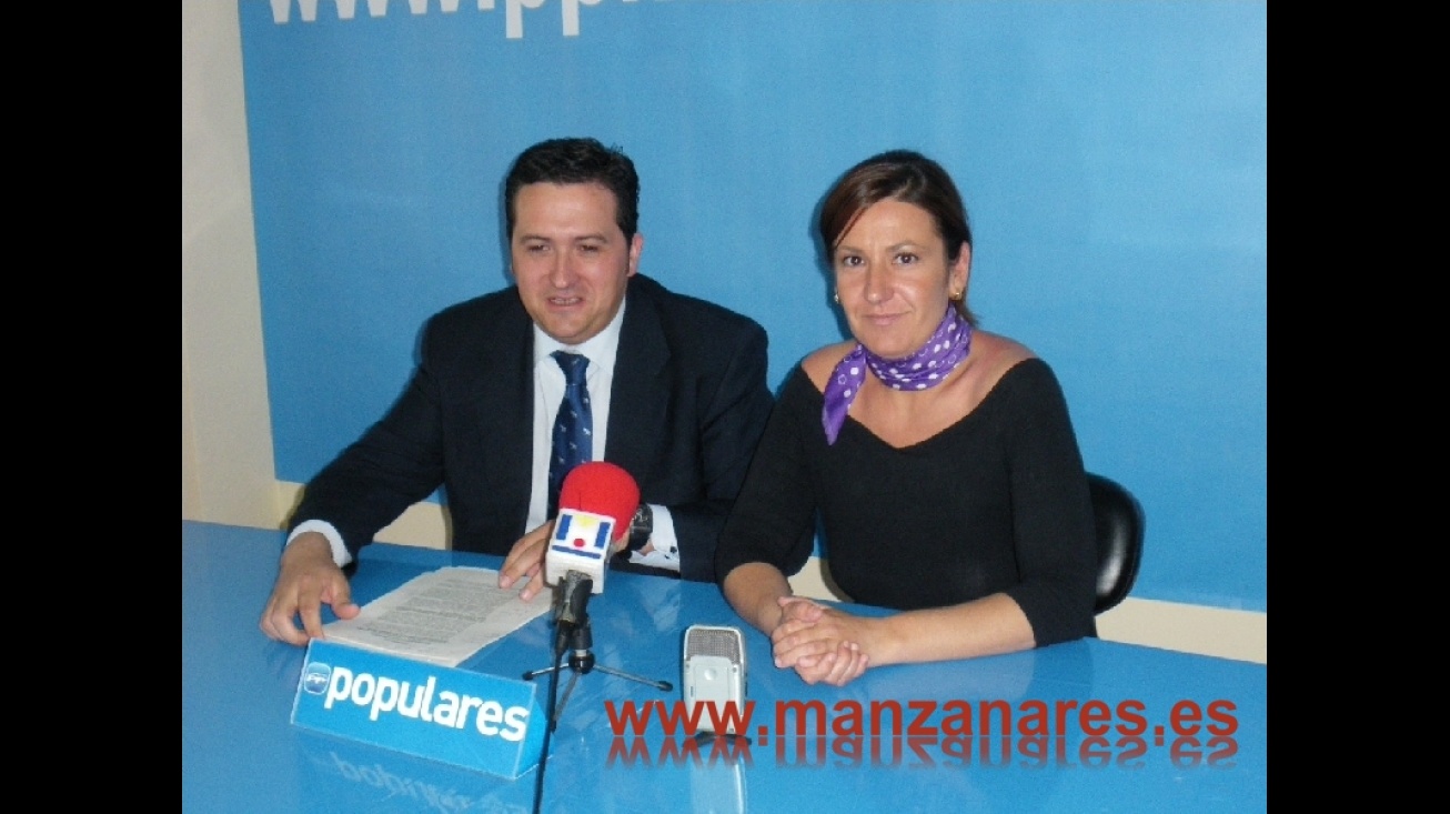 Antonio Lucas y Dolores Serna