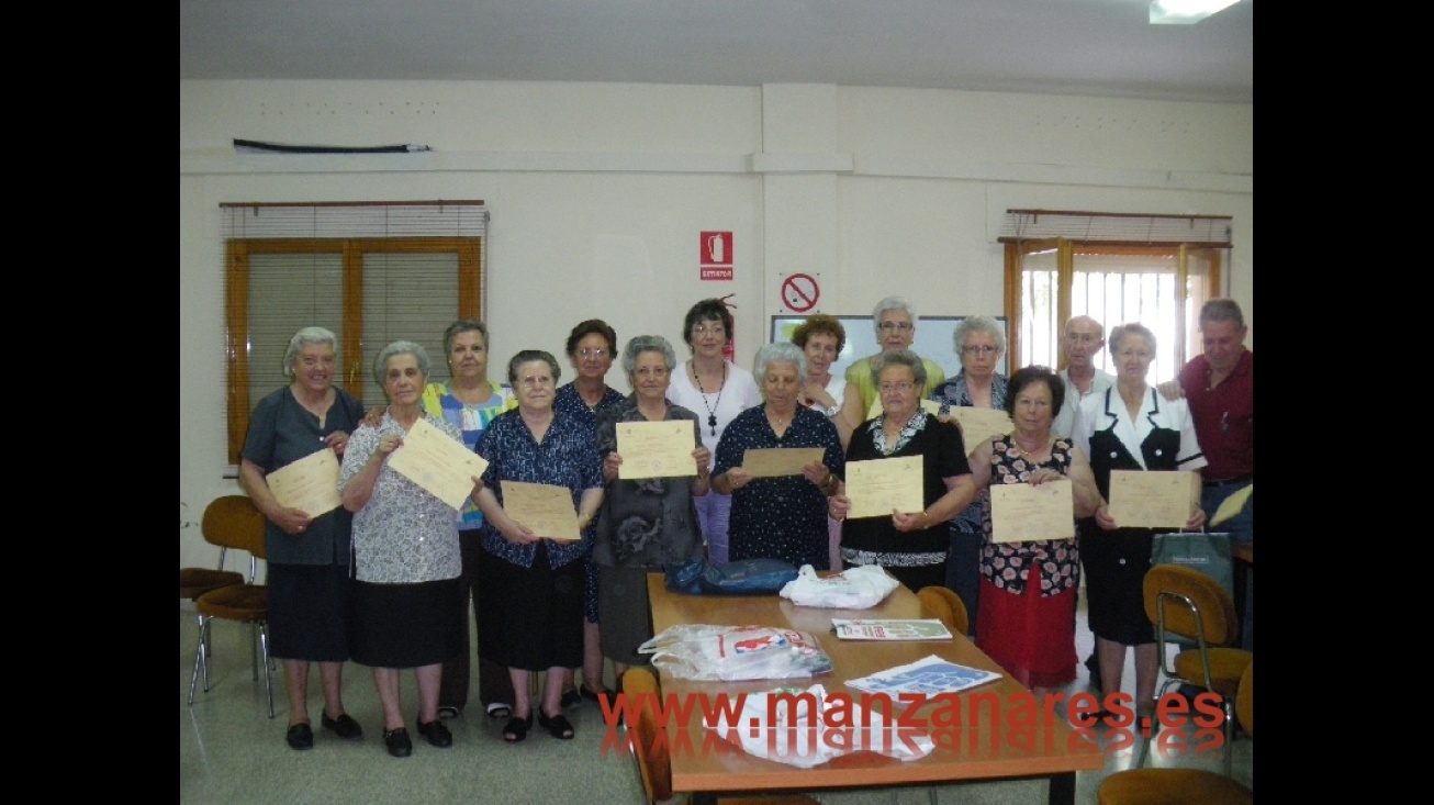 Participantes y organizadores del taller de memoria