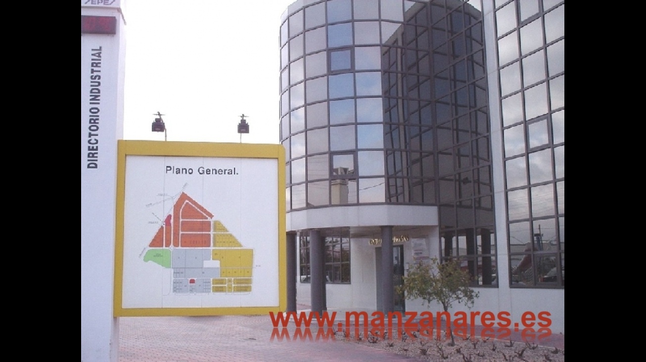 Centro de Empresas donde se ubica el CLIPE de Manzanares