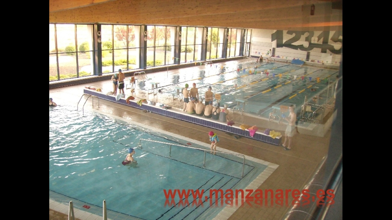 Piscina Cubierta Climatizada de Manzanares