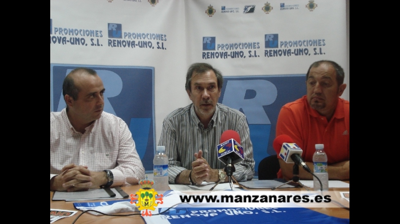 Alfonso Luna, Ramón Peco y Paco Vidal en rueda de prensa