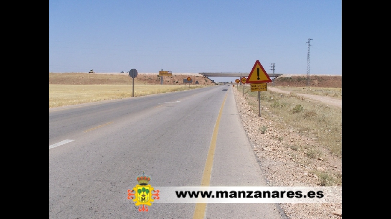 Tramo de la carretera de Manzanares a Alcázar